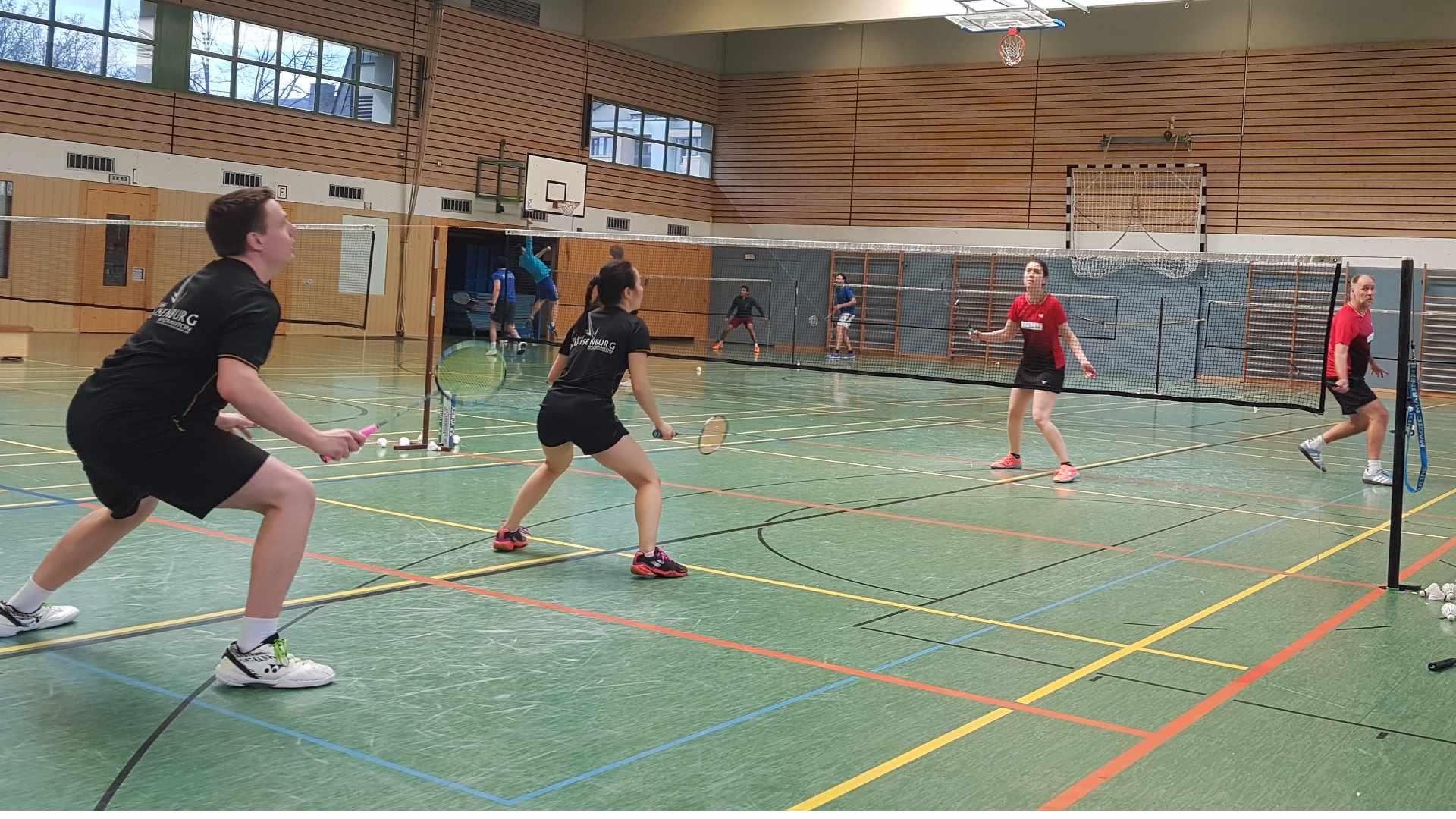 Saisonabschluss - Ein Absteiger und zwei vierte Plätze